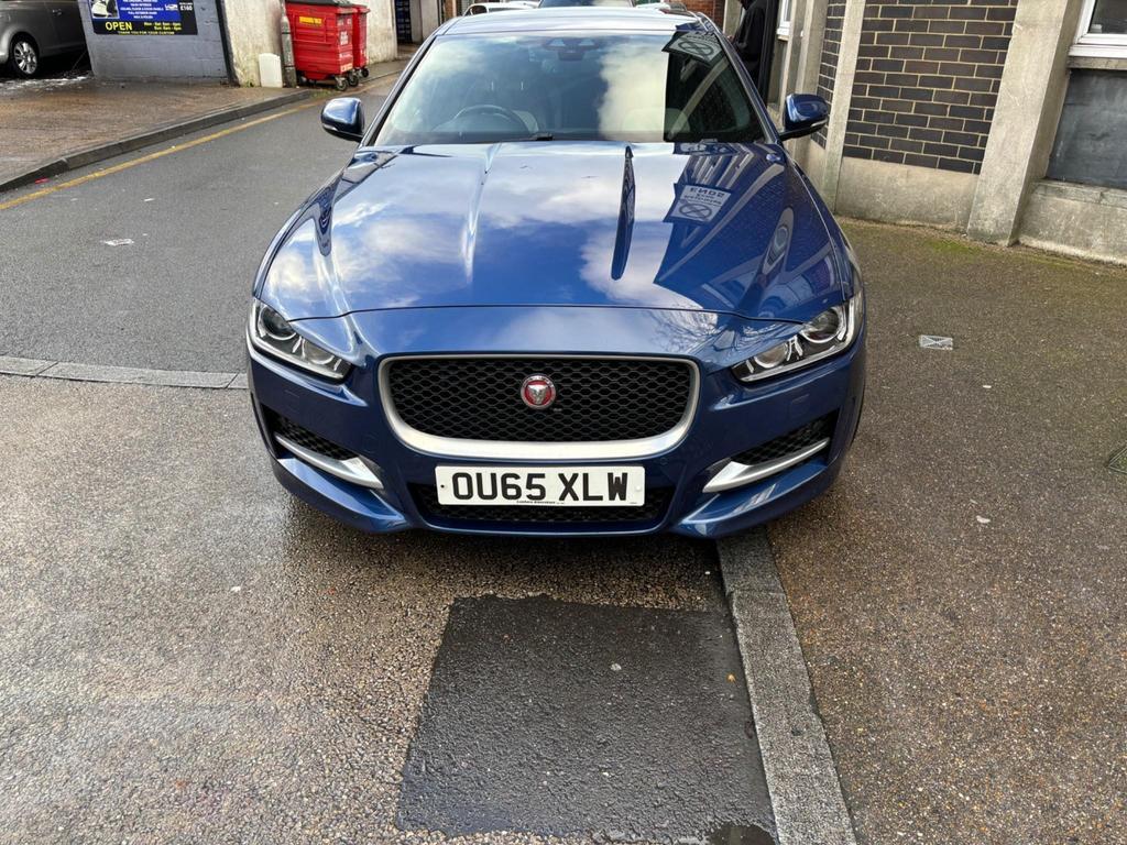 Jaguar XE 2.0 GTDi R-Sport Saloon 4dr Petrol Auto Euro 6 (s/s) (200 ps)