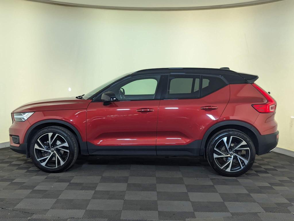 Volvo XC40 2.0 T4 R-Design Pro SUV 5dr Petrol Auto AWD Euro 6 (s/s) (190 ps)